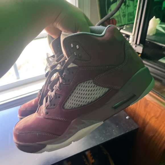 Size 11 - Air Jordan 5 Retro SE 2023 Burgundy - Picture 5 of 7